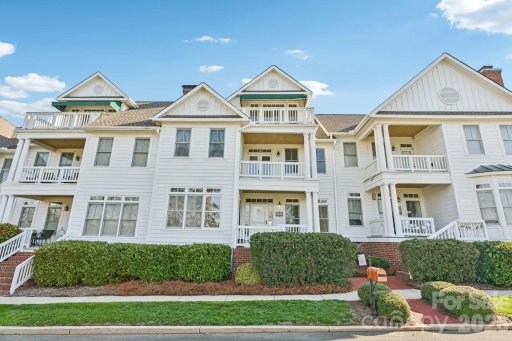 144 Waterton Lane