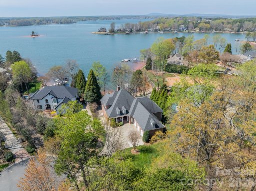 118 Pointe Harbour Lane