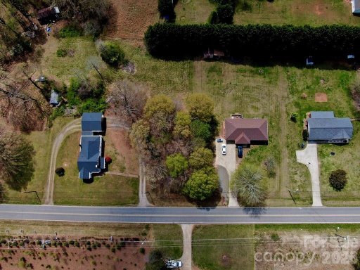 3048 Spencer Road