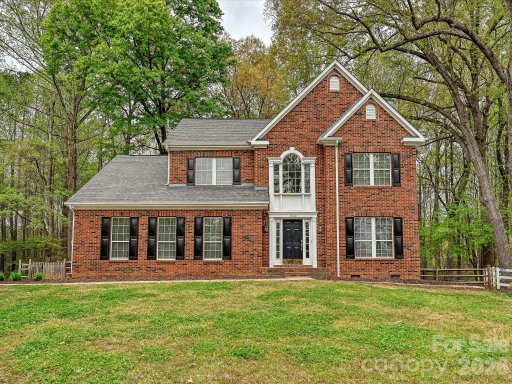 2800 Pearwood Court