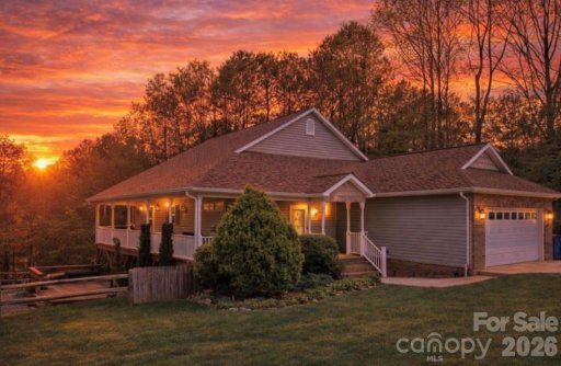 5106 Hanging Rock Court