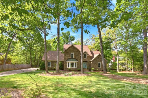 8200 Asheley Glen Drive