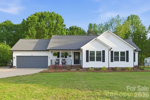 723 Pinehaven Circle