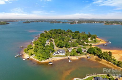 Lake Norman Island