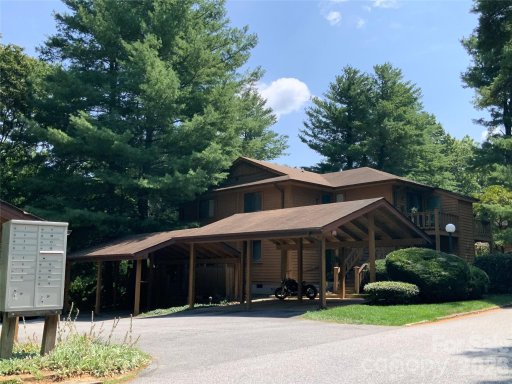 531 Courtwood Lane