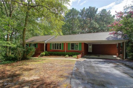 4400 Bellwood Lane