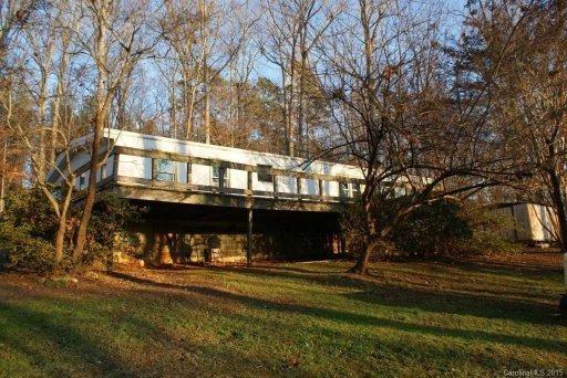 116 Blue Bird Road 746/747