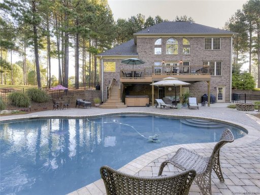 1216 Broadside Road 17