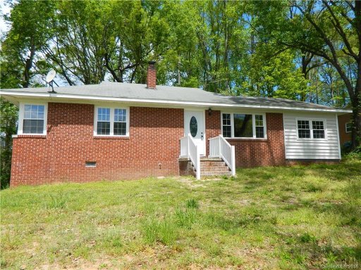 2049 Woodcrest Circle 11