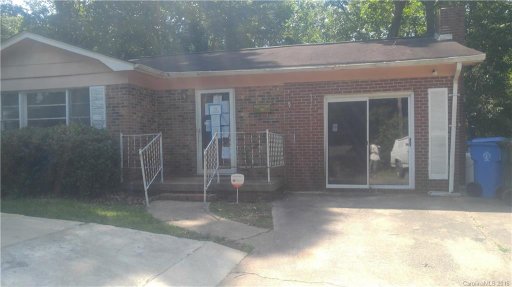 1306 Northwoods Drive