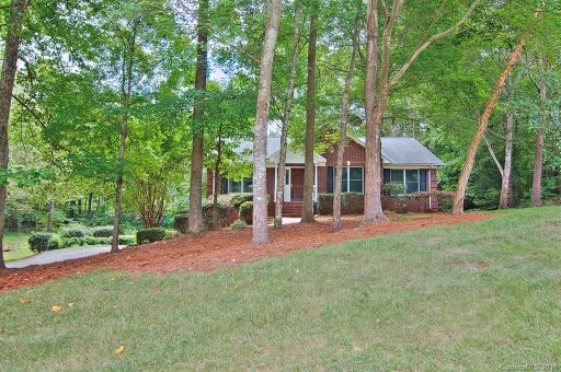 2710 Baker Circle