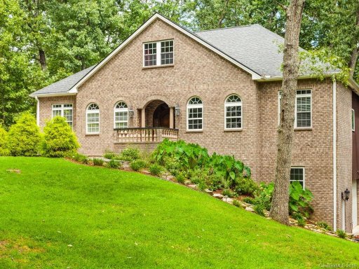 203 Foxwood Drive 17