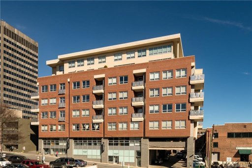 12 S Lexington Avenue 601