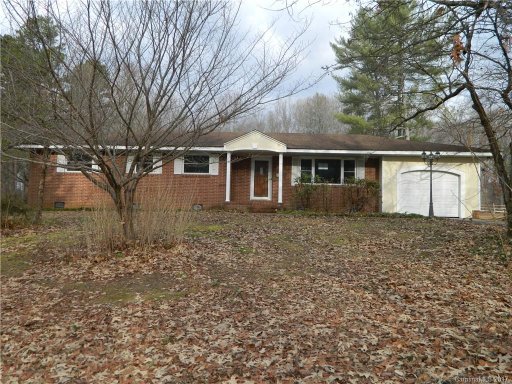 380 Lariat Circle