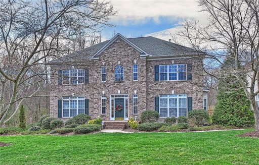 1717 Turning Leaf Court