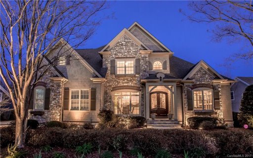 121 Kelly Cove Court