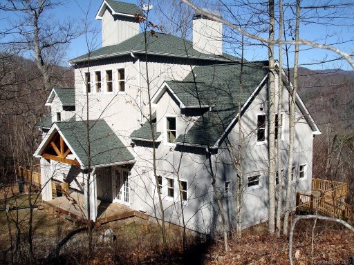 775 Forest View Lane