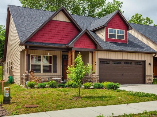 18 Onteora Oaks Drive