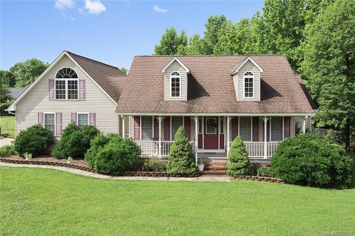 1184 Kingsway Drive