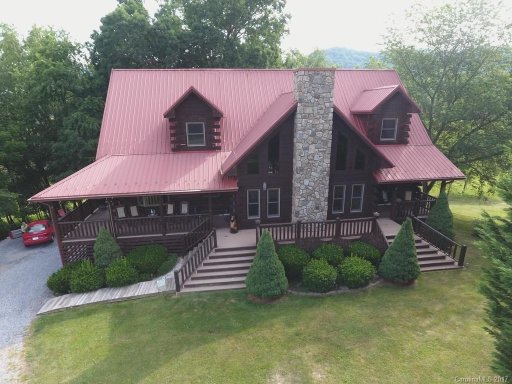 42 Chinaberry Court