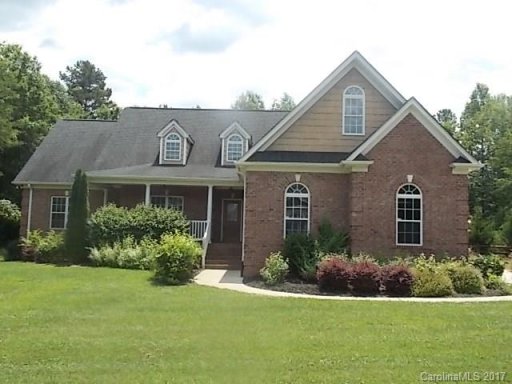 1304 Oak Grove Lane