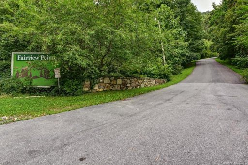 18 Fairview Pointe Drive