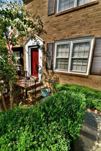 911 Nottingham Drive 27