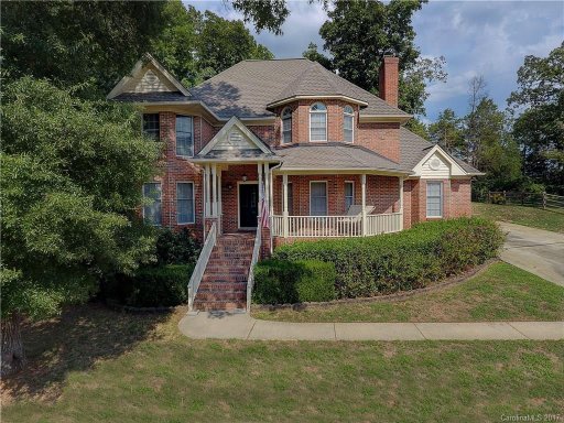 1836 Shorewood Drive