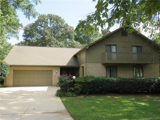 1109 S Belvedere Avenue