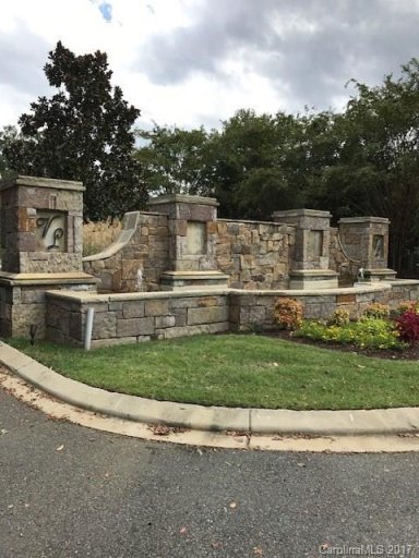 8204 Victoria Lake Drive