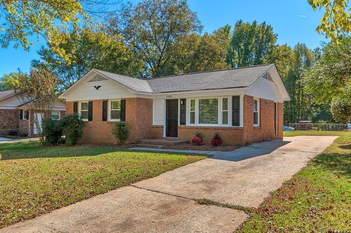 1705 Rushing Street 38