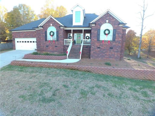 8856 North Drive 12