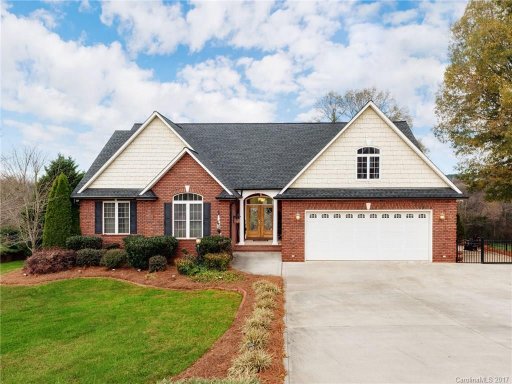 2390 Carriage Lane 16