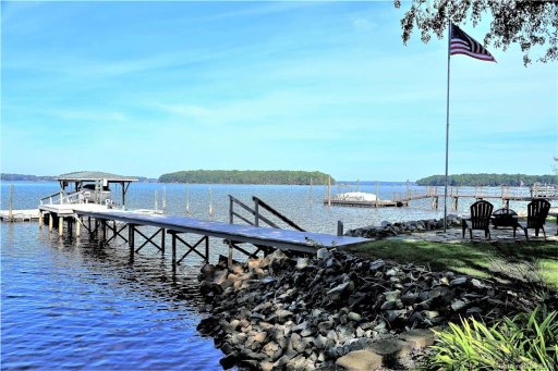 15819 Bayshore Drive