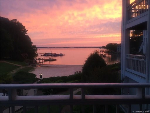 17811 Half Moon Lane T