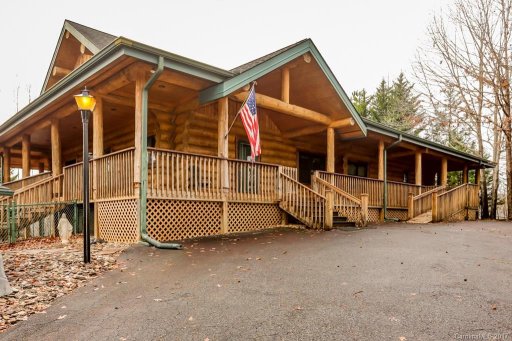 776 Willow Lake Drive