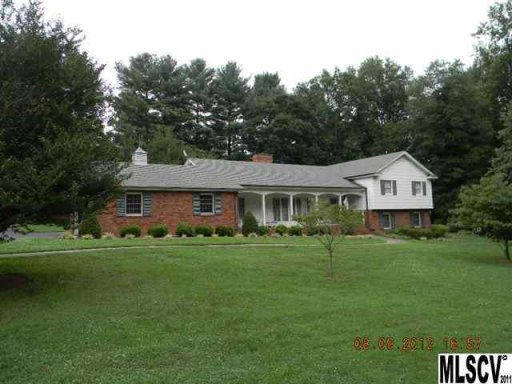 107 Northwood Circle