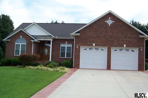 1140 Creekside Drive