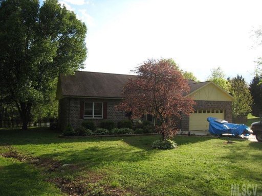3031 Lydia Lane