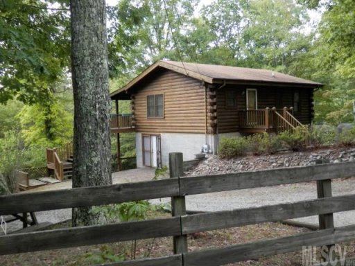 4869 Deer Run