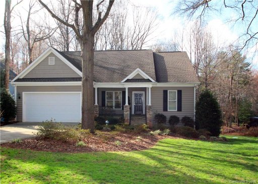 15819 Pineknoll Lane