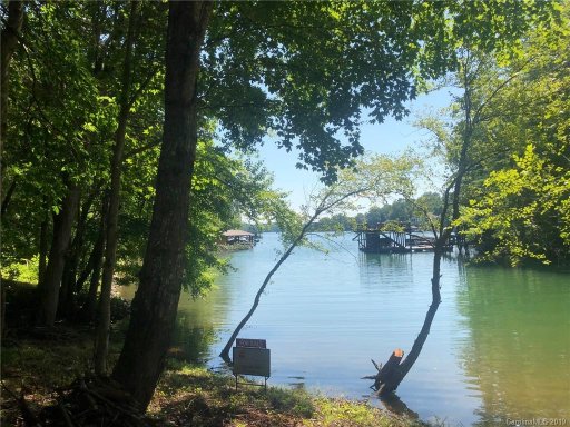 2253 Lake Forest Cove 15