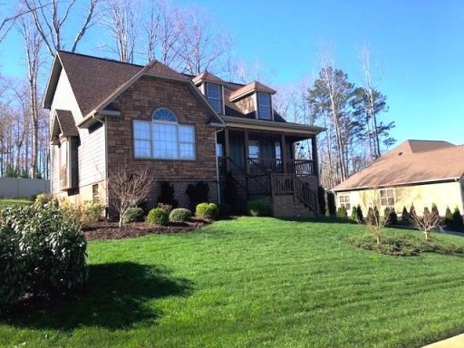 115 Maplewood Court