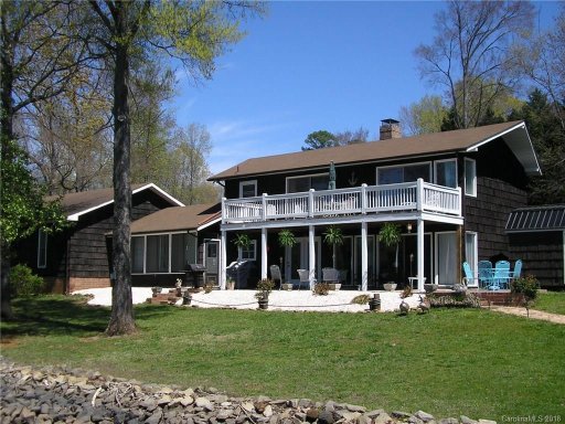 130 Staysail Road
