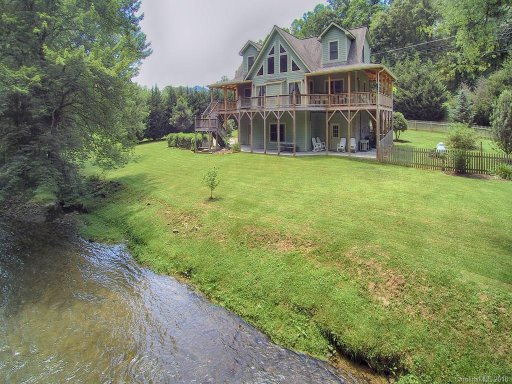 79 Rapid Waters Way