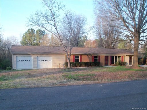 22032 Oakwood Road