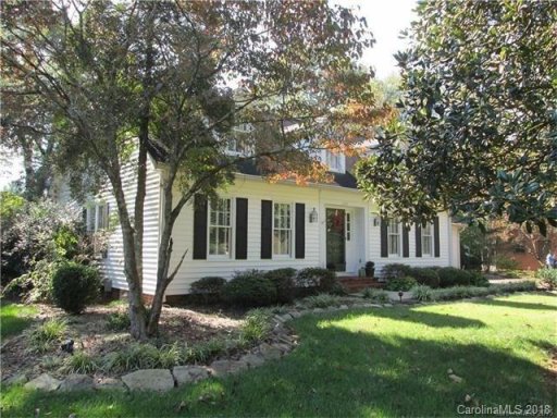 2506 Heritage Circle