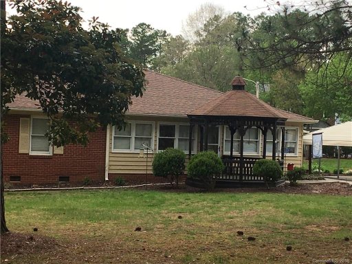 19501 Coachmans Trace