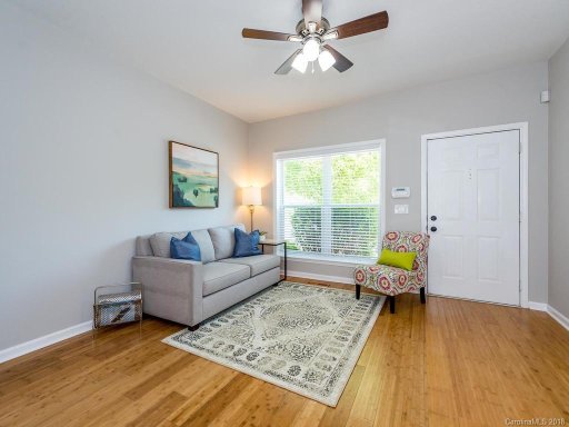 707 Villas Court 30