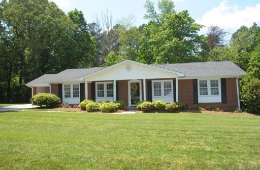 805 Pine Hill Drive
